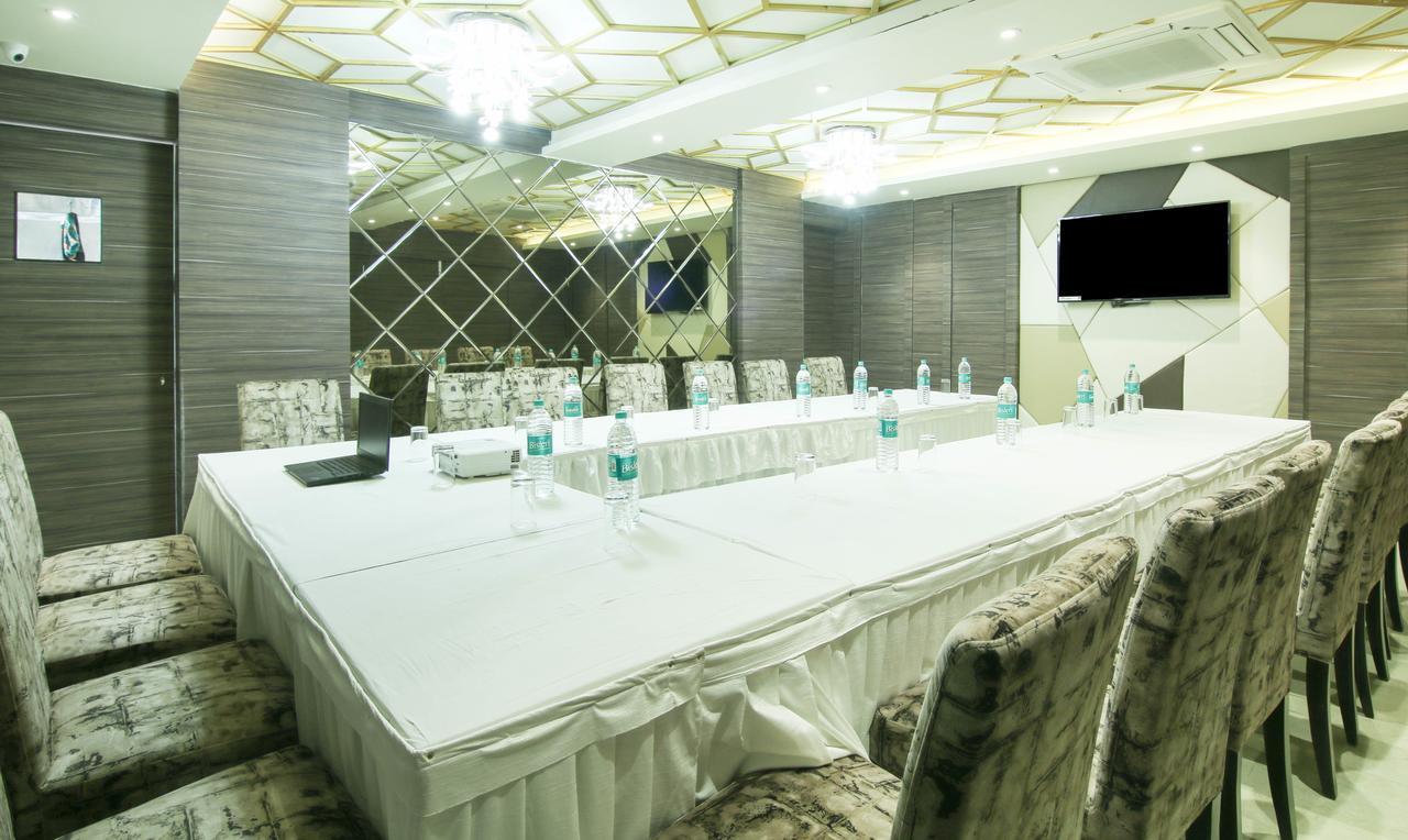 ทรีโบ เทรนด์ ฮุปส์ Hotel โกลกาตา ภายนอก รูปภาพ