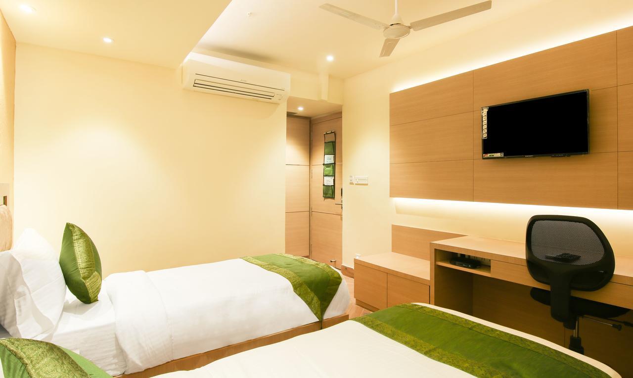 ทรีโบ เทรนด์ ฮุปส์ Hotel โกลกาตา ภายนอก รูปภาพ